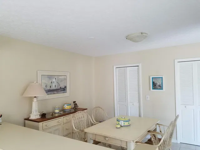 Residence photo 10