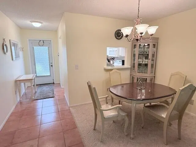 Unit 10-2 photo 2