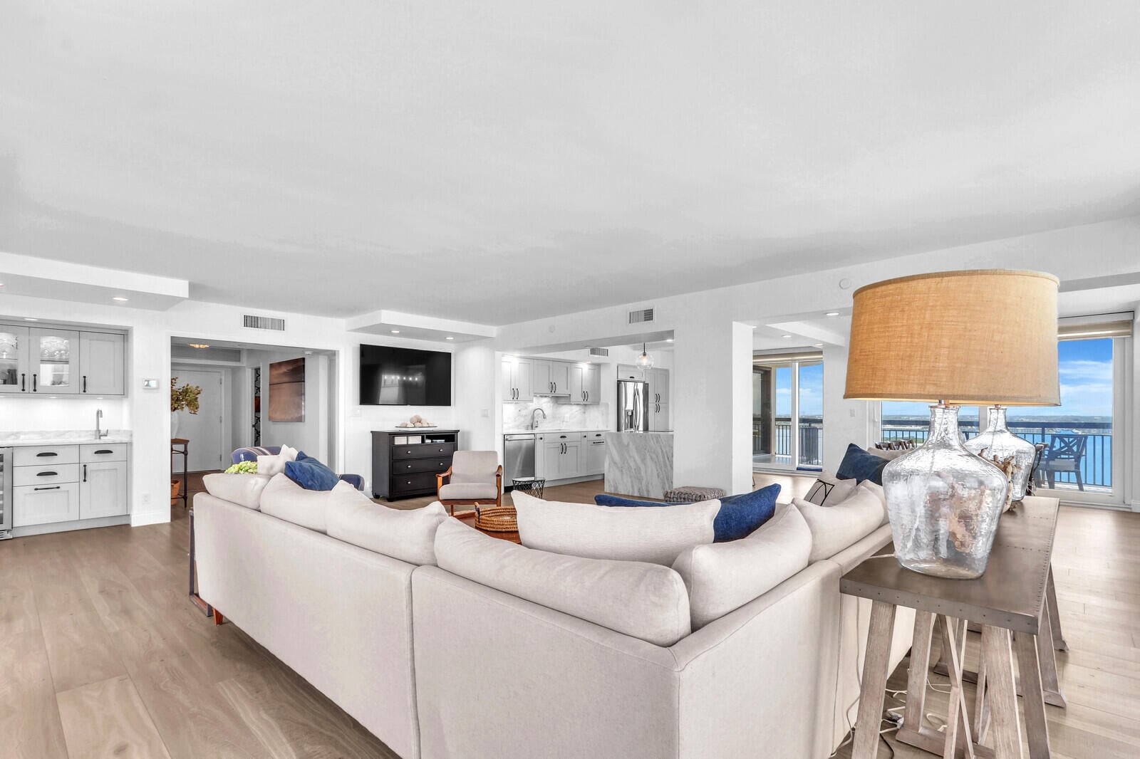 Eastpointe Singer Island Unit 18j photo 19