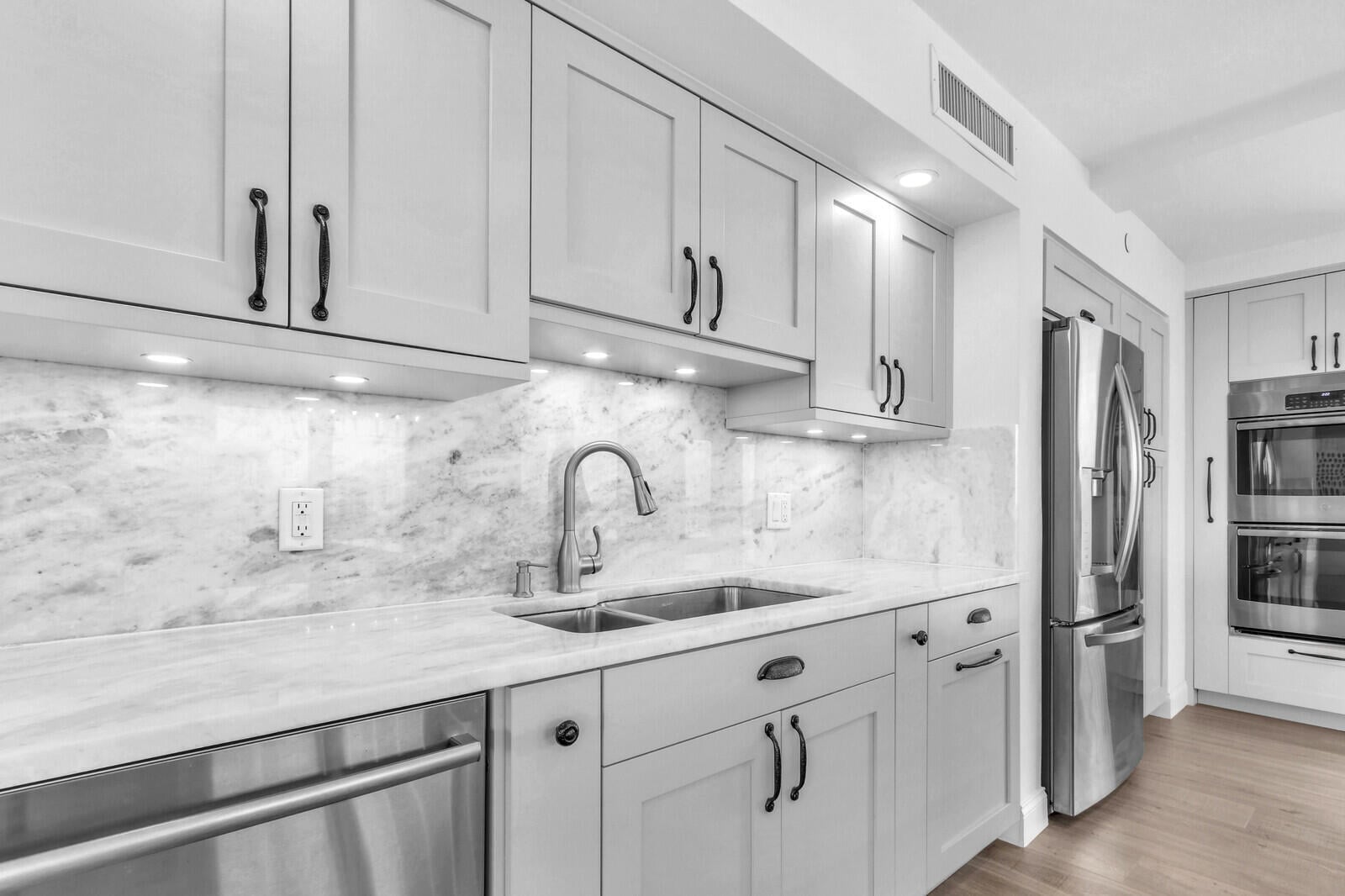 Eastpointe Singer Island Unit 18j photo 30