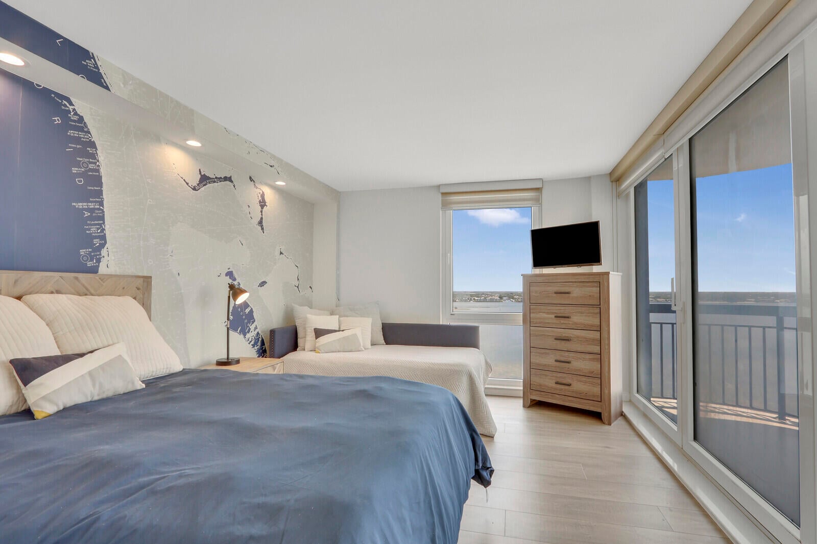 Eastpointe Singer Island Unit 18j photo 44