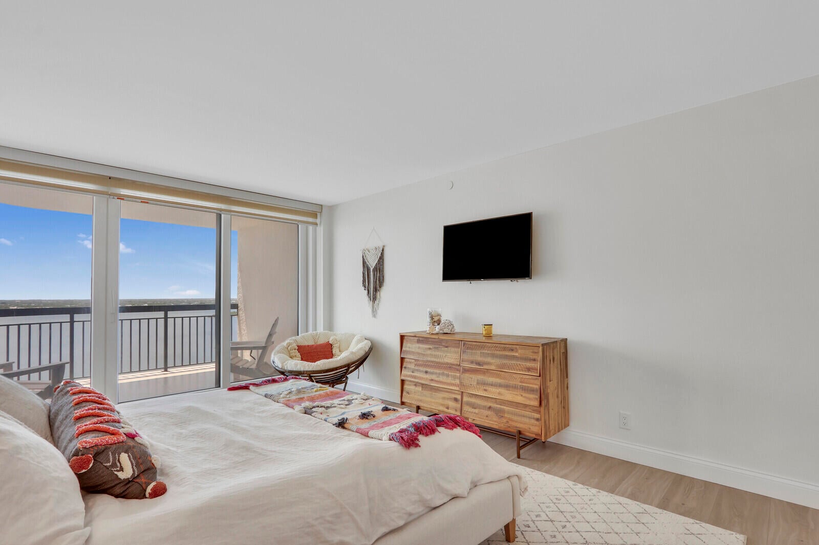 Eastpointe Singer Island Unit 18j photo 54