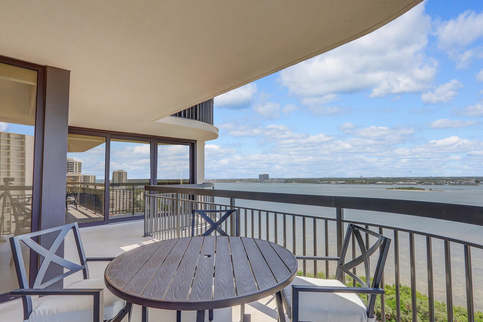 Eastpointe Singer Island Unit 18j photo 63