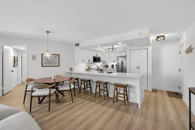 Singer Island Unit A-19c photo 6