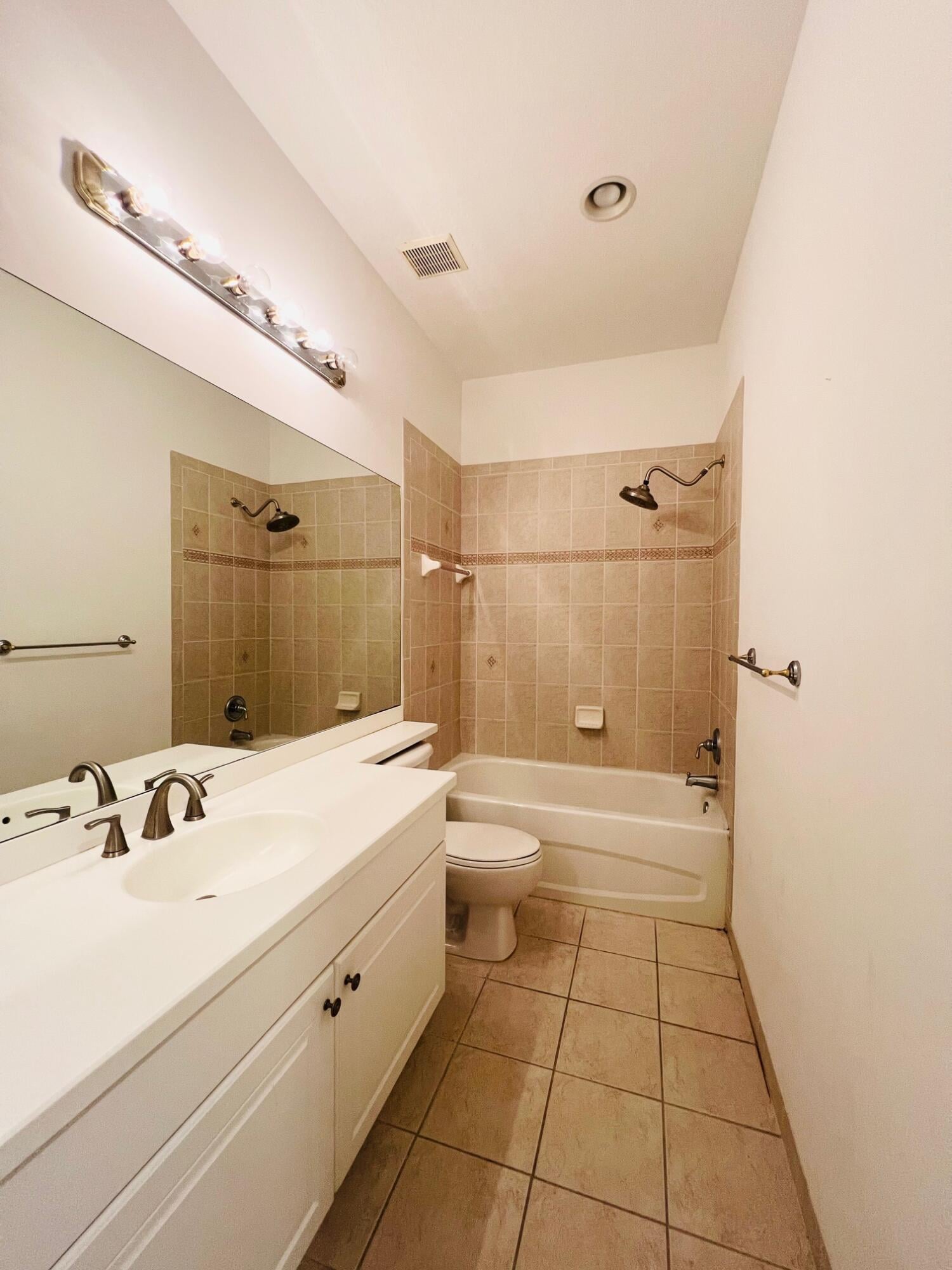  Residence photo 22