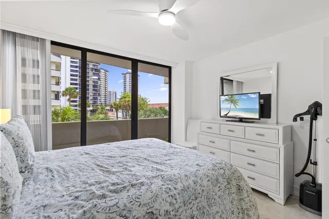 Singer Island Unit 1-204 photo 15