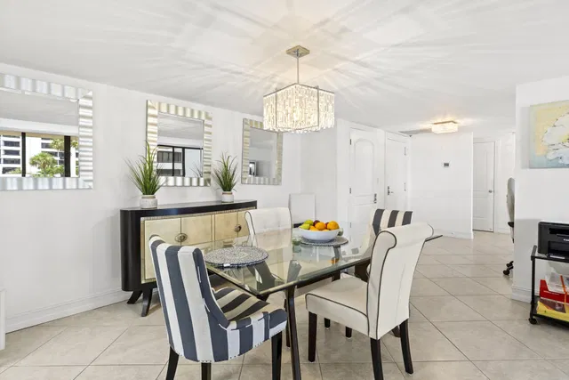 Singer Island Unit 1-204 photo 24