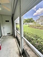 Residence photo 16