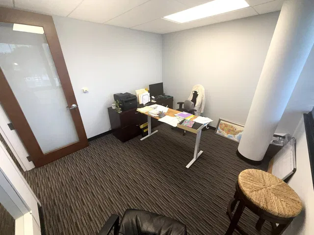 Unit 208-s photo 8