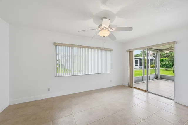 Residence photo 7