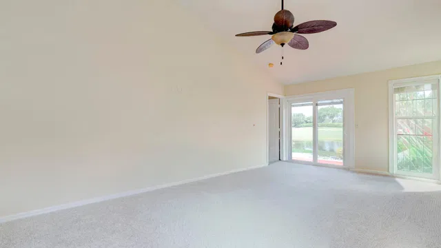  Residence photo 25