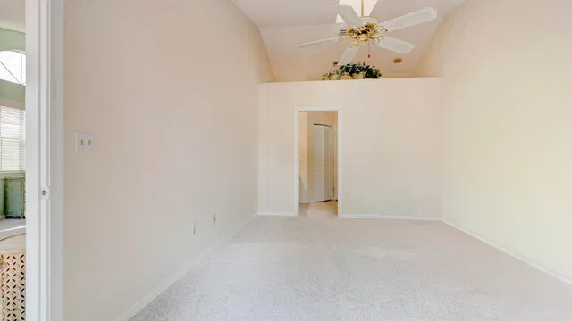  Residence photo 29
