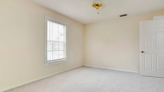  Residence photo 42