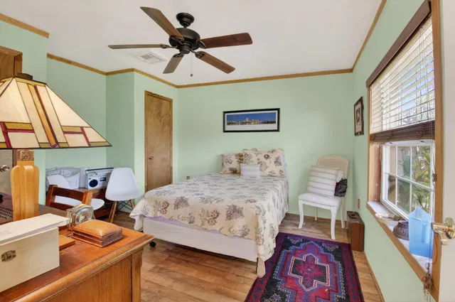  Residence photo 15