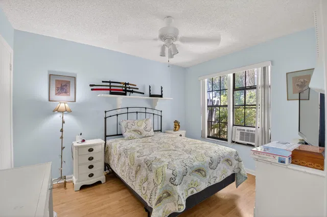  Residence photo 22