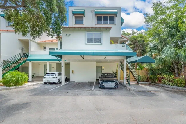 Residence photo 5