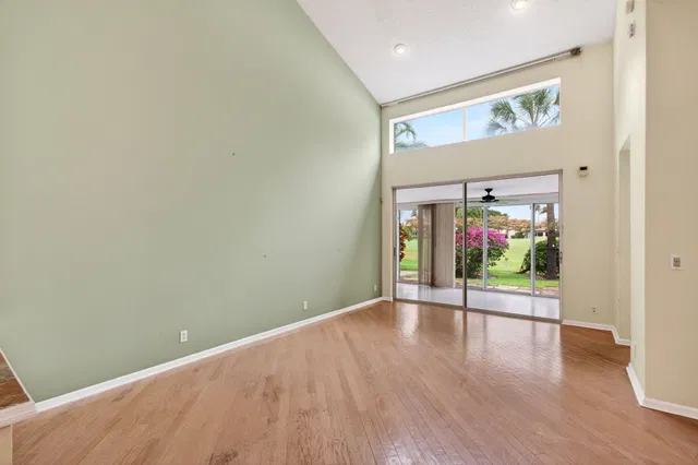 Residence photo 11