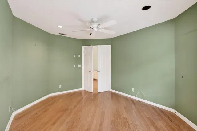 Residence photo 30