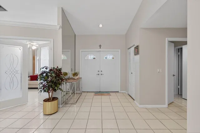 Residence photo 11