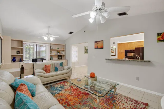 Residence photo 35