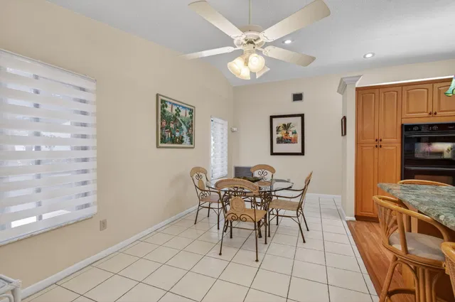 Residence photo 39