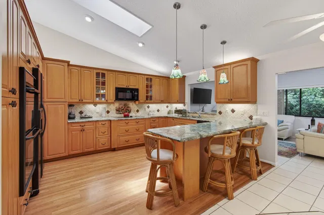 Residence photo 43