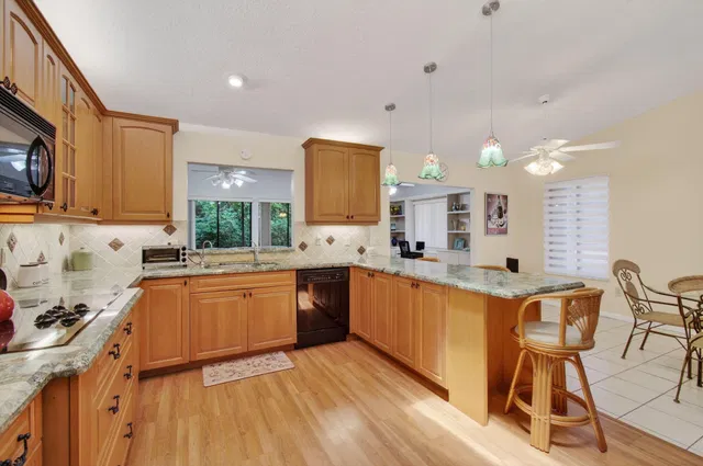 Residence photo 46