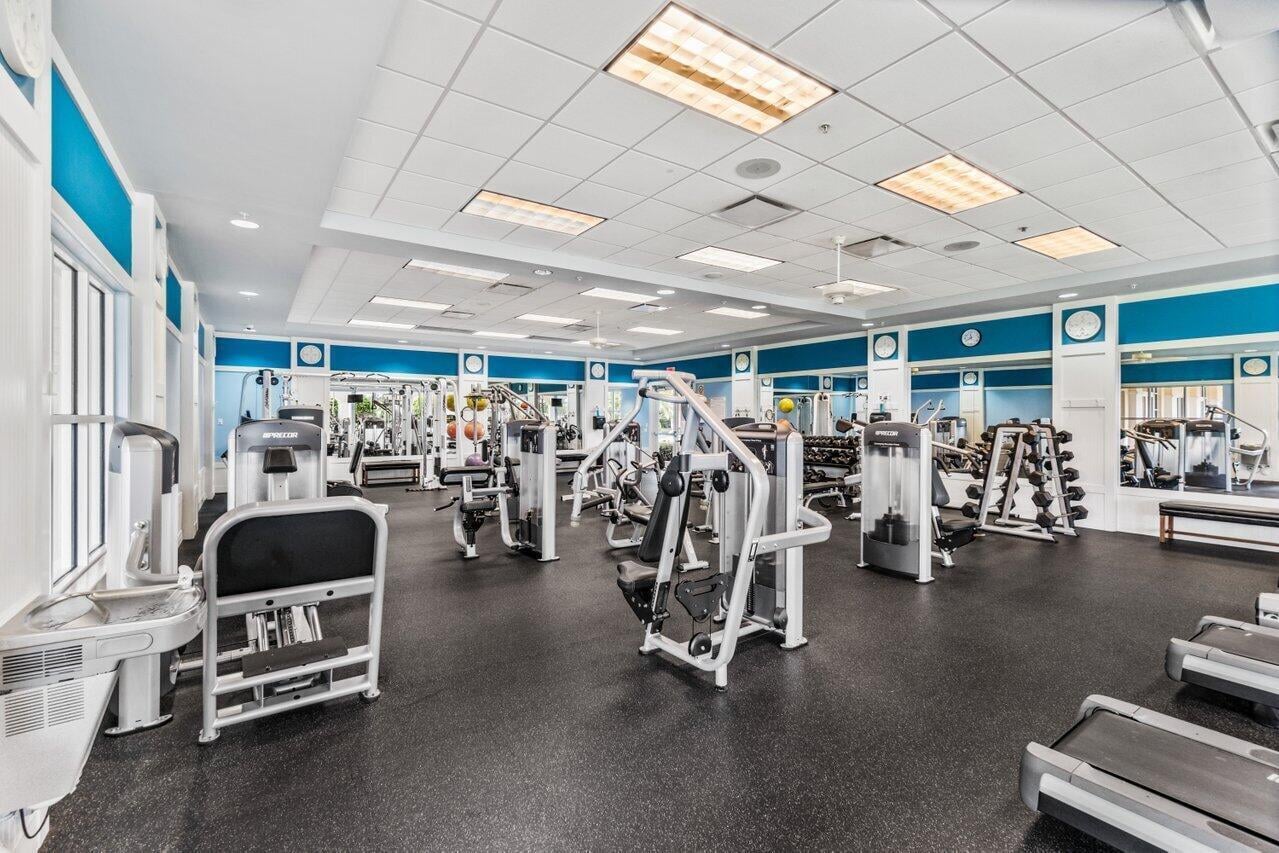 Residence photo 54