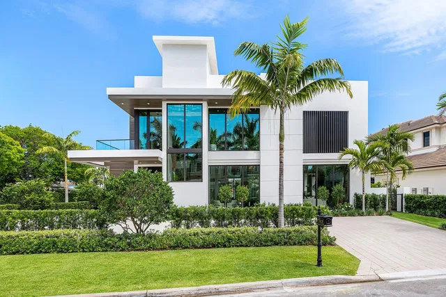 Royal Palm Yacht and Country Club Residence photo 2