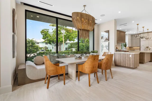 Royal Palm Yacht and Country Club Residence photo 11