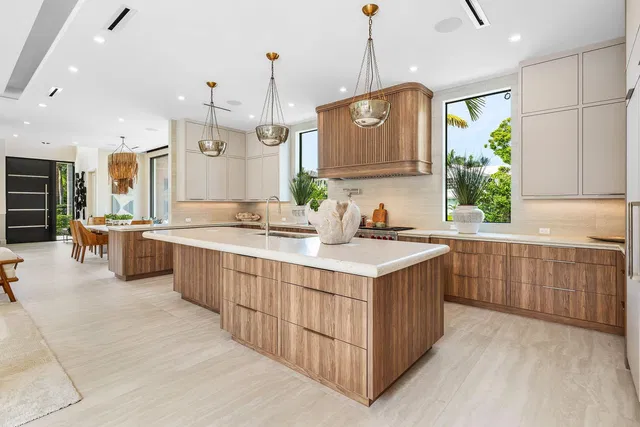 Royal Palm Yacht and Country Club Residence photo 18