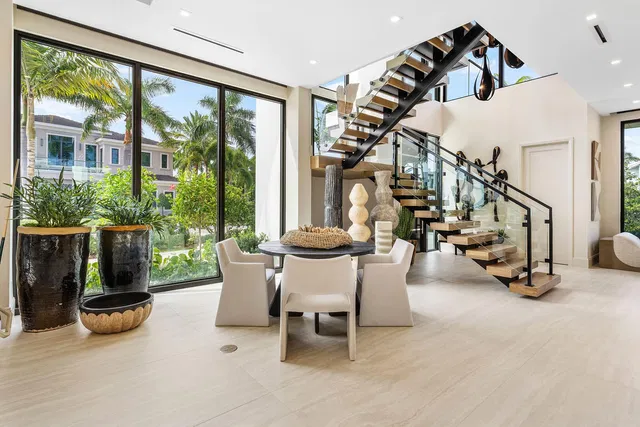 Royal Palm Yacht and Country Club Residence photo 23