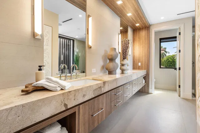 Royal Palm Yacht and Country Club Residence photo 45