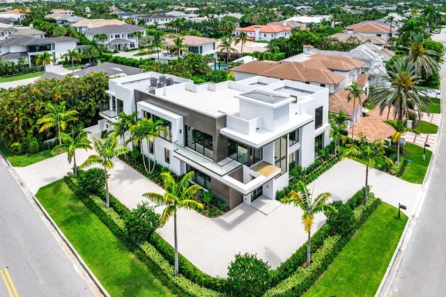 Royal Palm Yacht and Country Club Residence photo 71