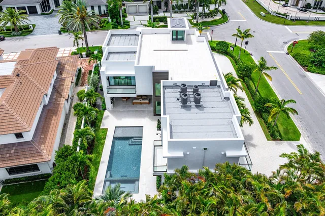 Royal Palm Yacht and Country Club Residence photo 74