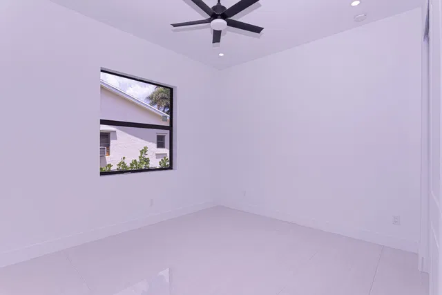  Residence photo 28