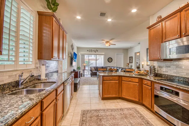 Mallory Creek Abacoa Residence photo 11