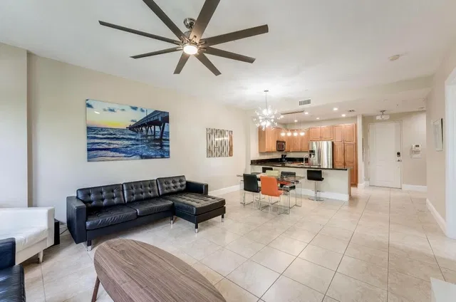 Latitude Delray Unit 303 photo 5