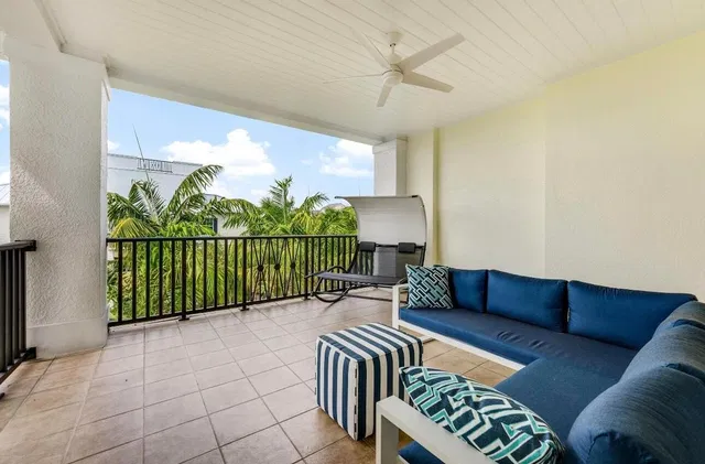 Latitude Delray Unit 303 photo 17