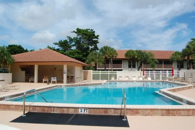 PGA National Palm Beach Gardens Residence photo 38