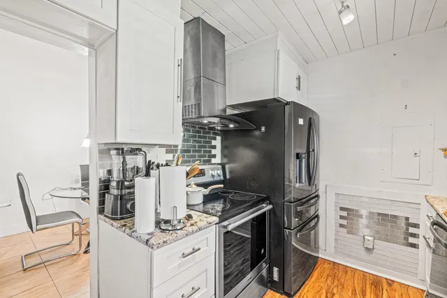 West Palm Beach Residence photo 21