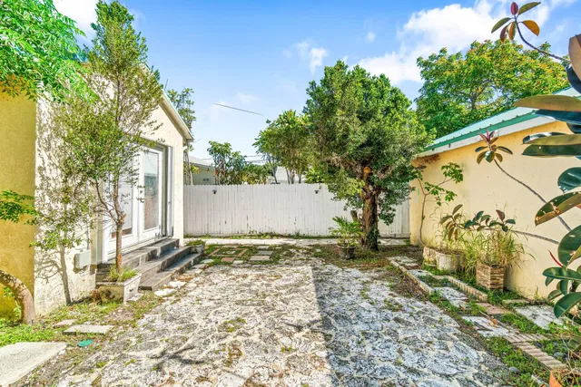 West Palm Beach Residence photo 29
