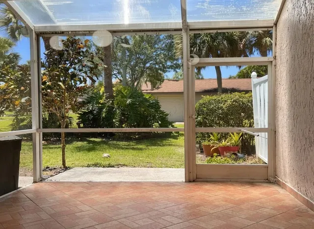 Residence photo 14