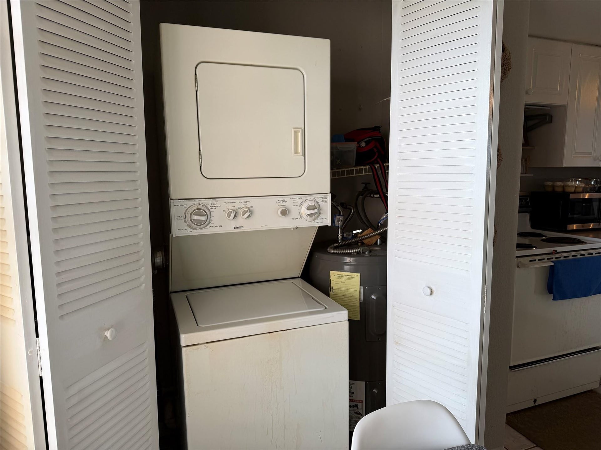 Unit 604 photo 9