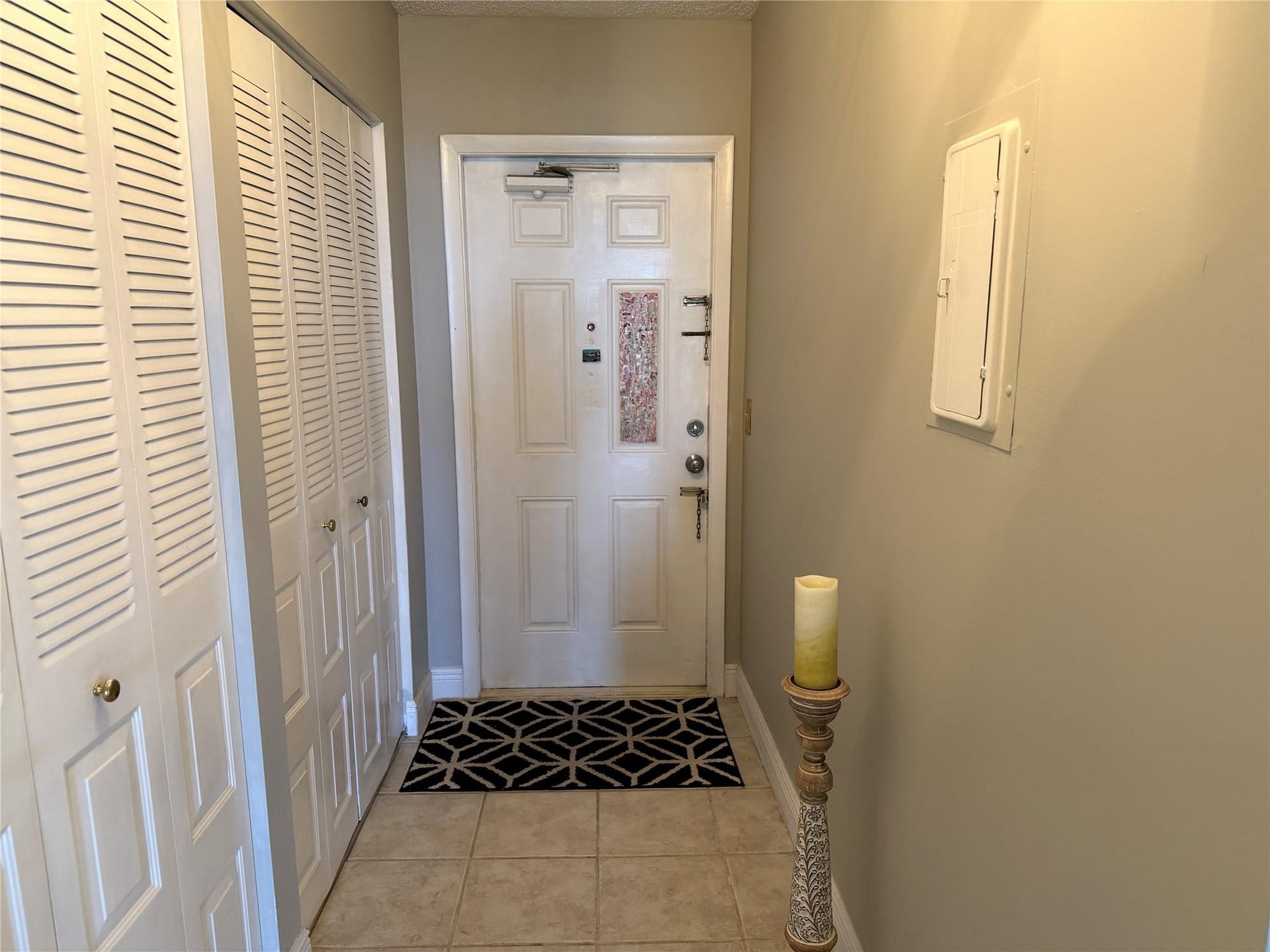 Unit 604 photo 14