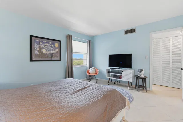 Unit Apt 4e photo 19
