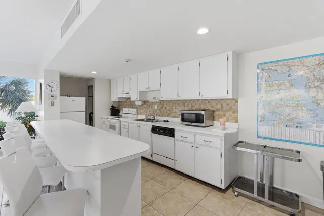 Unit Apt 4e photo 42