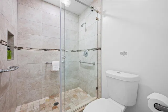 Residence photo 17