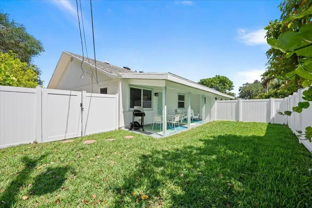Residence photo 24