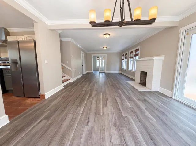 Residence photo 3